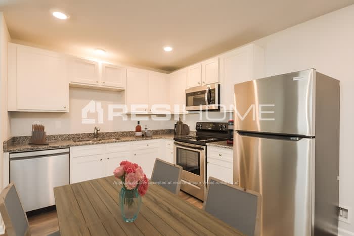 200 Chimney Ridge Lane – photo 3