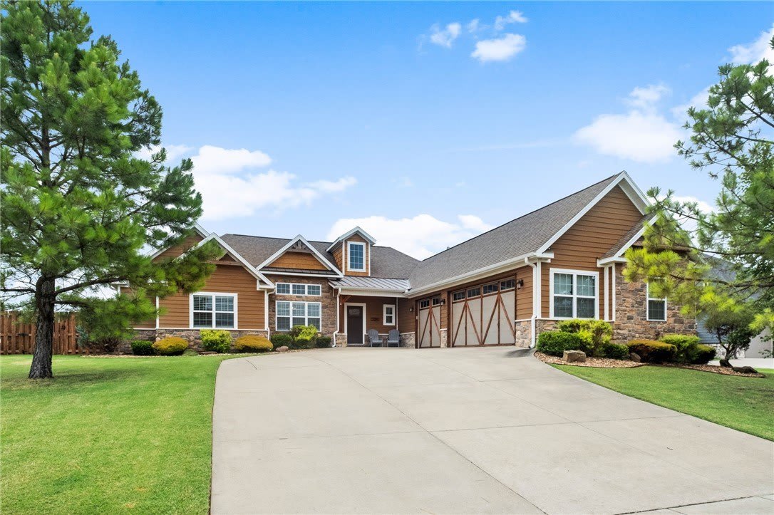 3780 Bitterroot Street – photo 2
