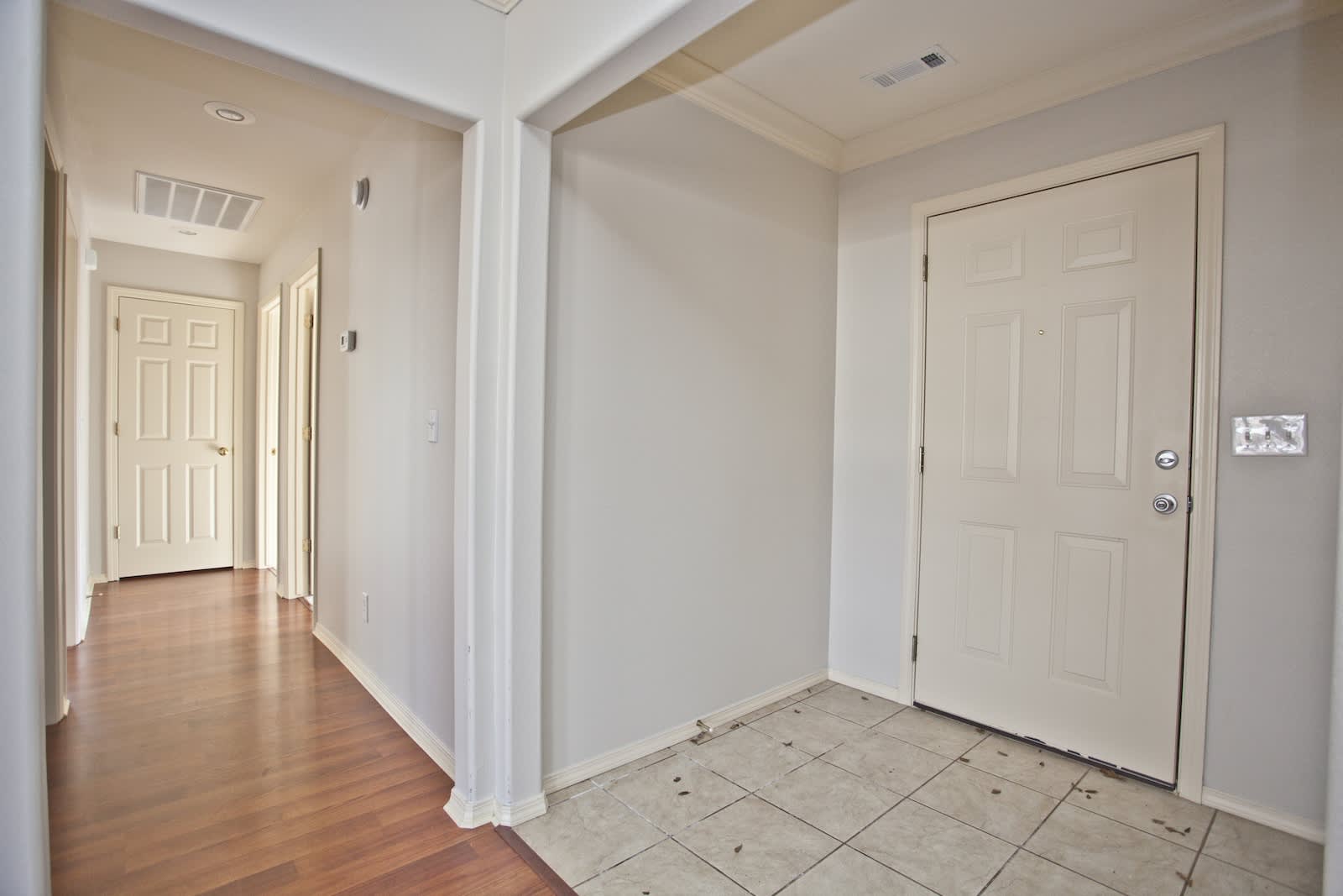 ***807 Sandrock*** – photo 2