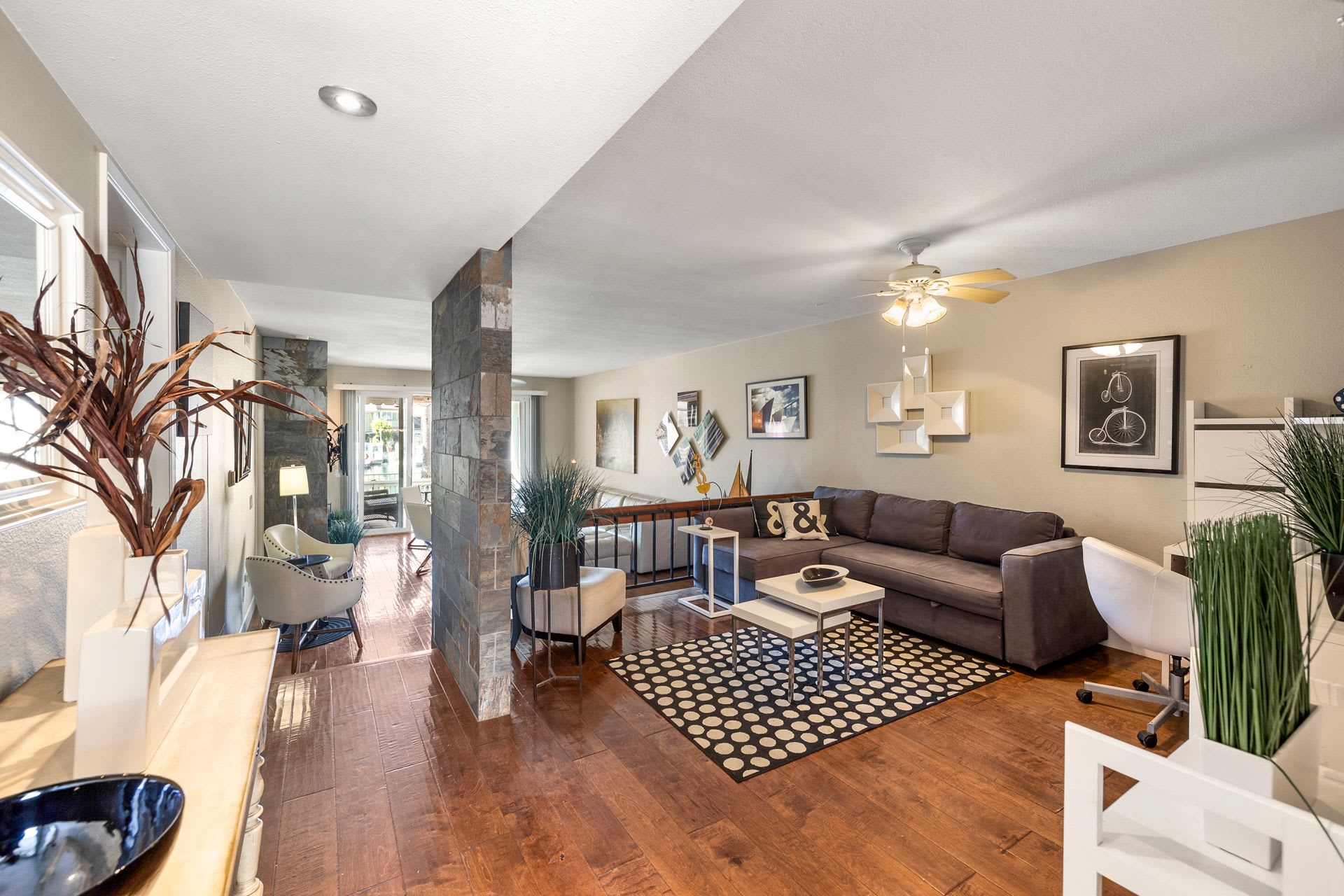 69 Kingston Court West – photo 5