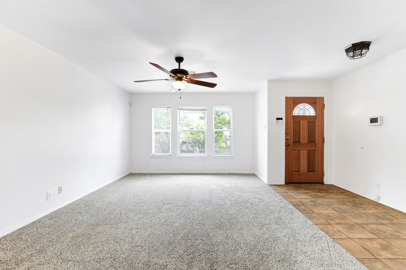 Two-Story Home with Modern Amenities and Prime Location – photo 2