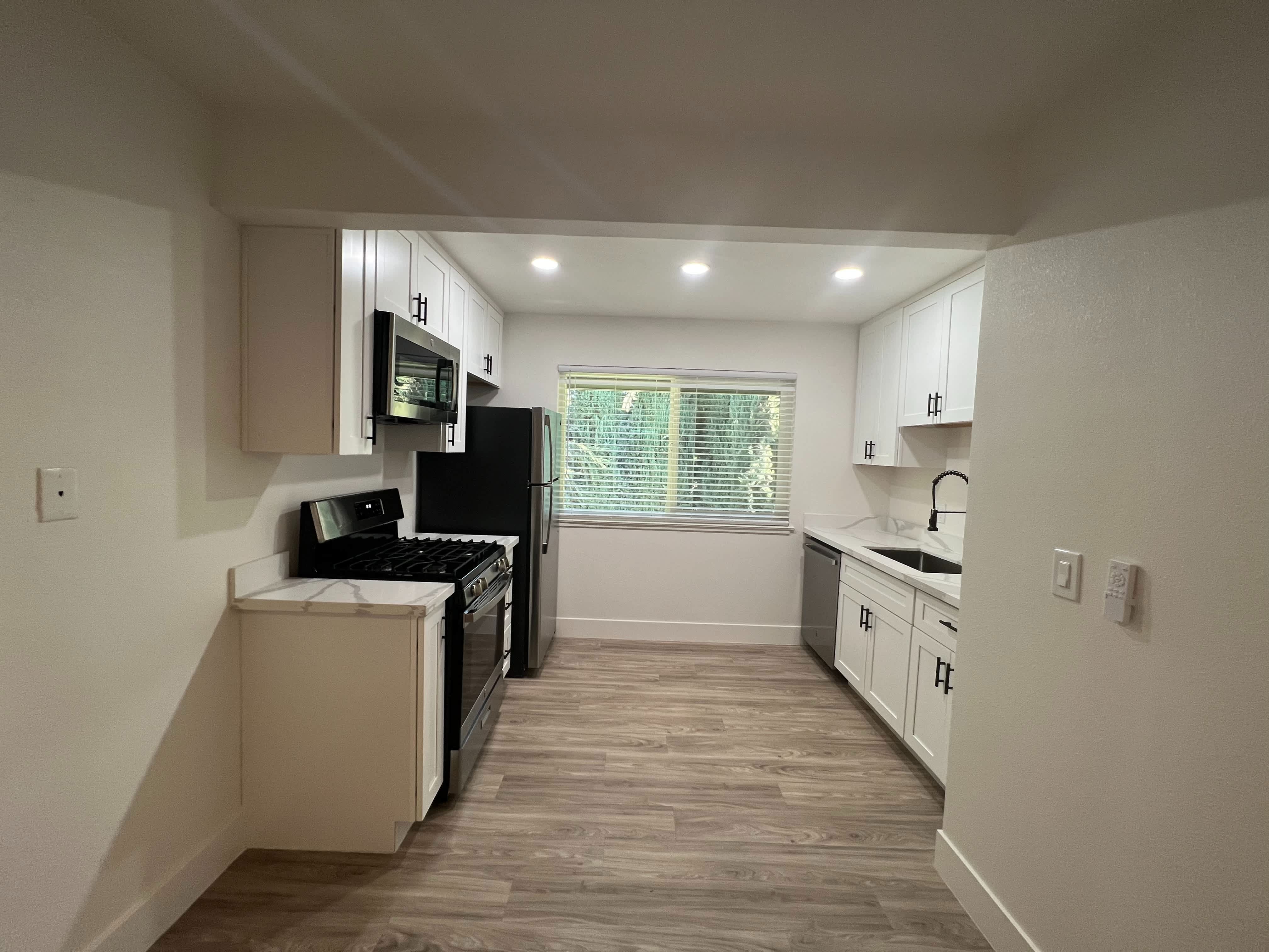 The Chloe Apartments – photo 3