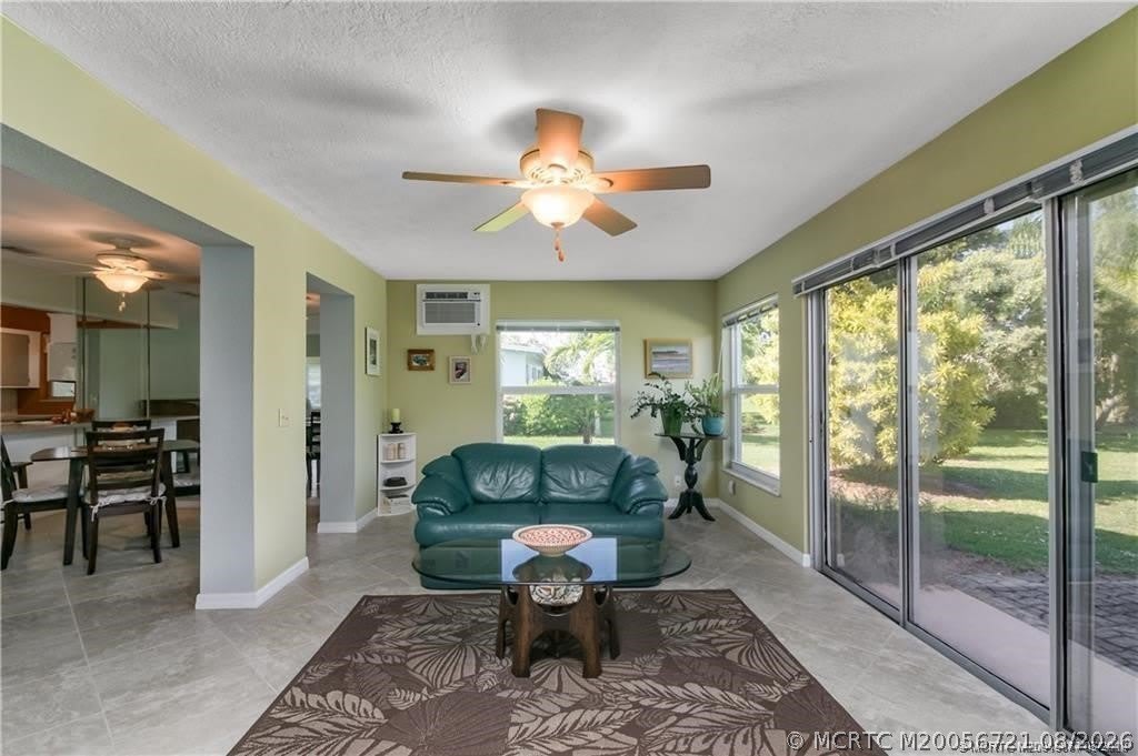 2951 SE Morningside Boulevard – photo 2