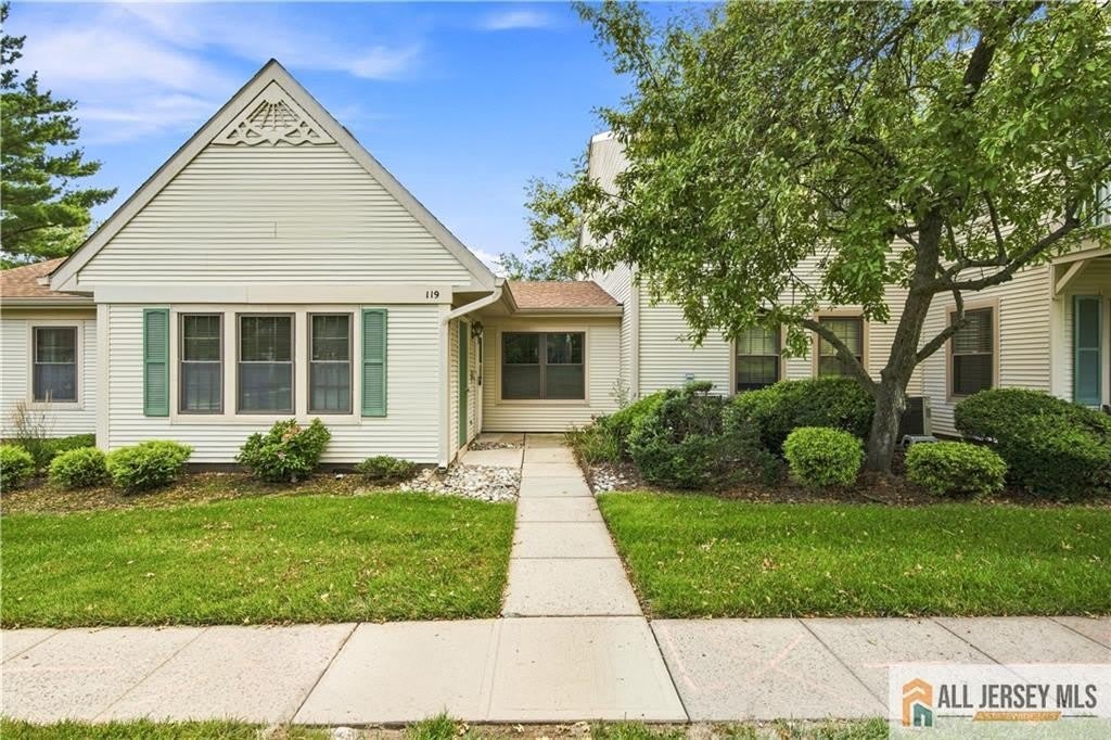 119 Griggs Place – photo 1