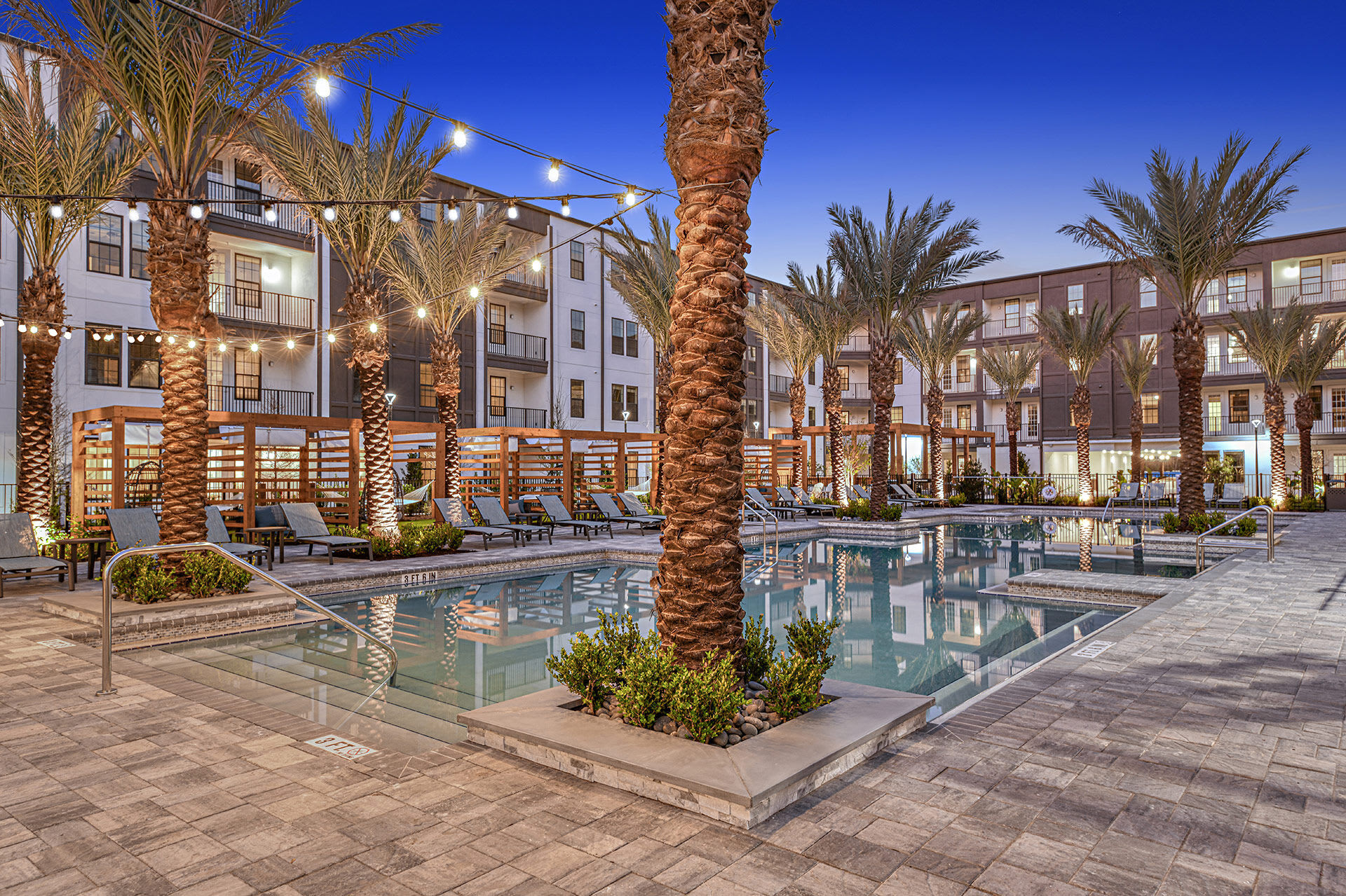 Palacio Apartments – photo 2