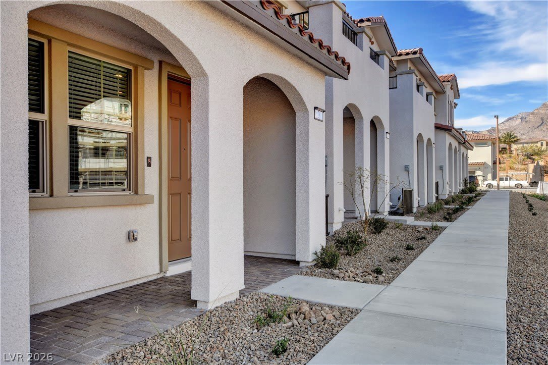 28 Lomita Heights Drive – photo 4