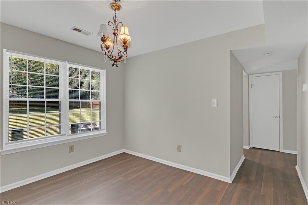 219 Springdale Way – photo 5