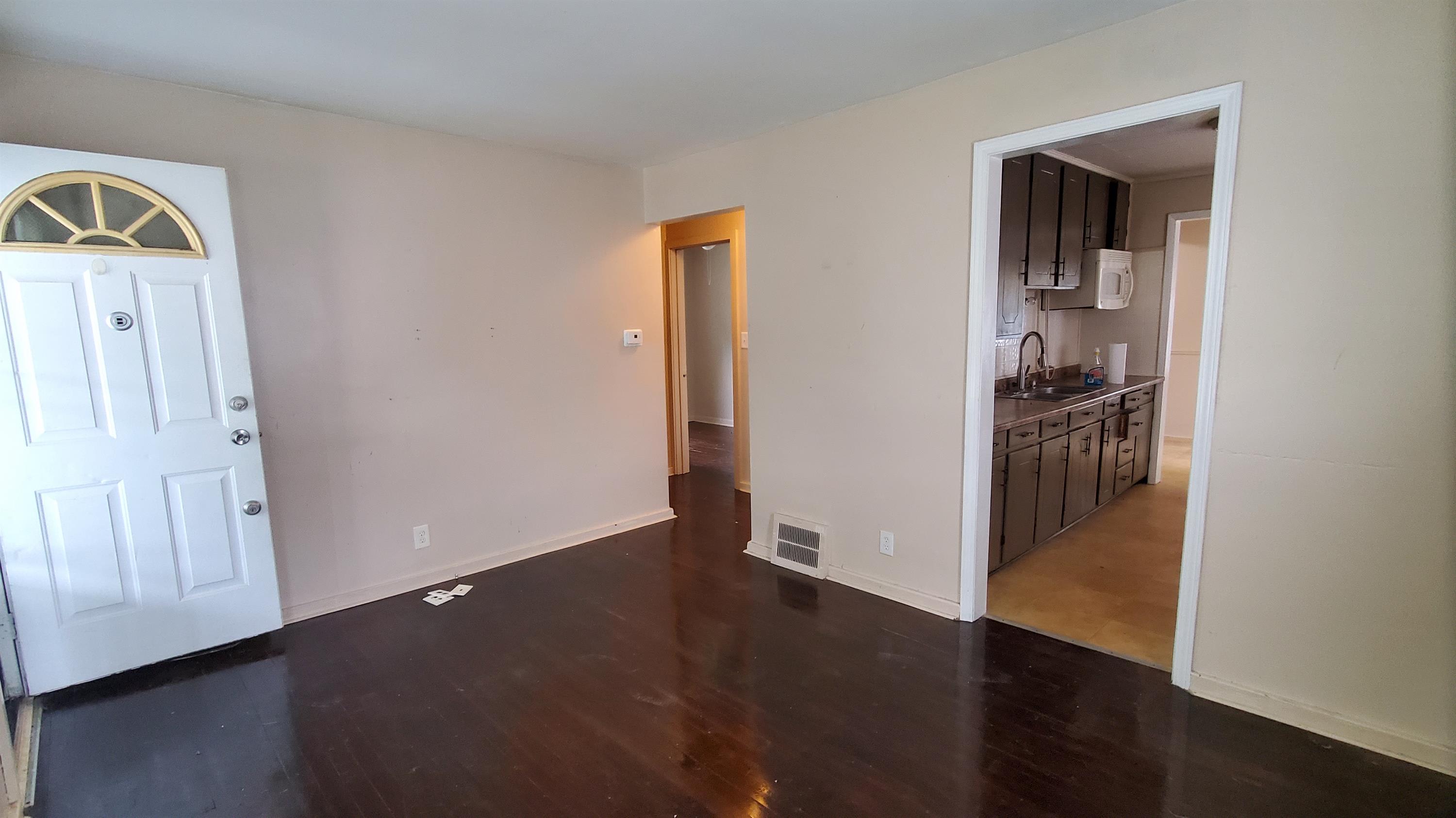 3213 Brandon – photo 2