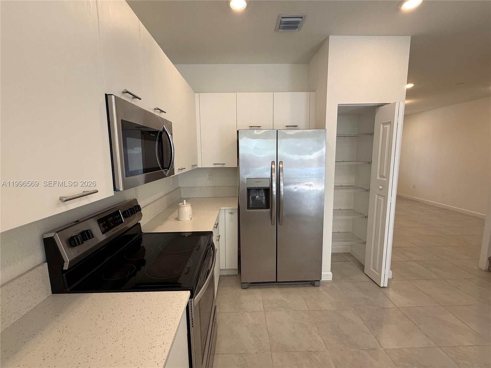 12845 Northwest 24th Avenue – photo 3