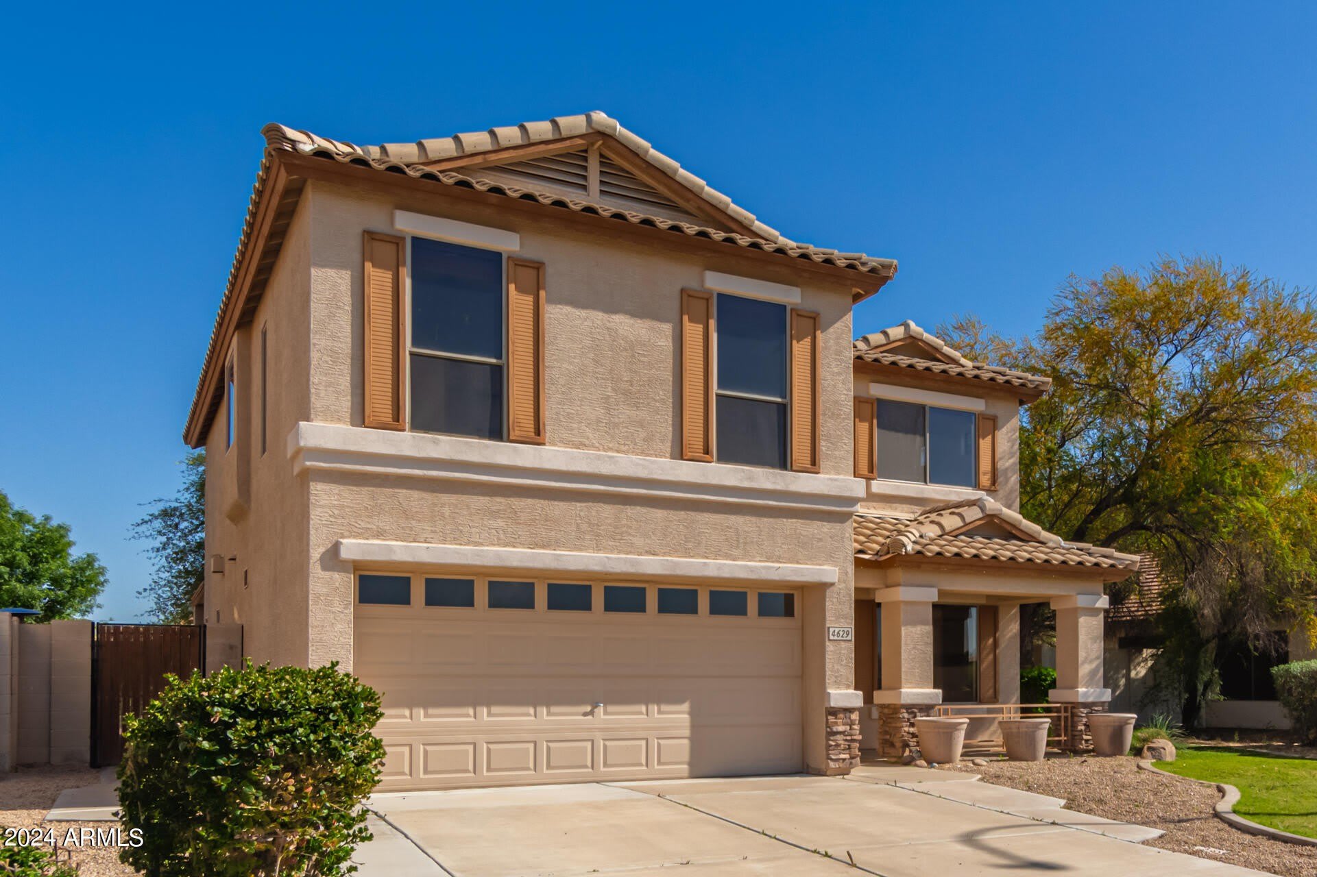 4629 E AUGUSTA Avenue – photo 4