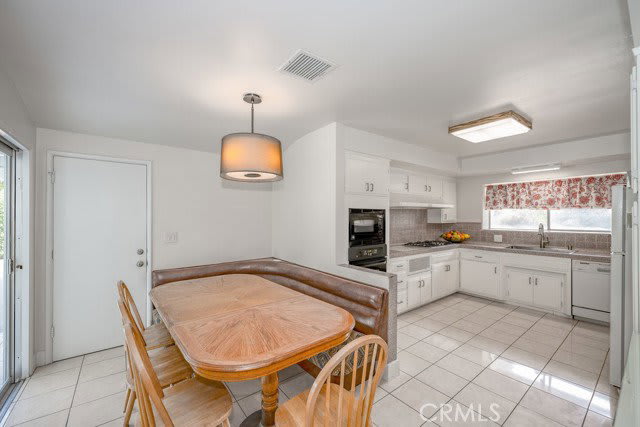 19443 Superior Street – photo 1