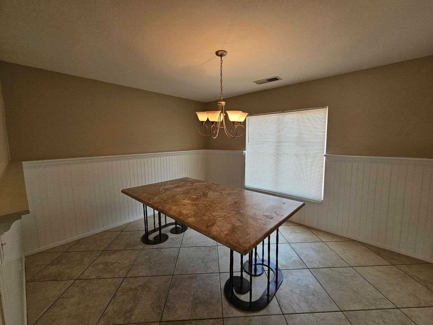 Home for Rent in Imperial – photo 3