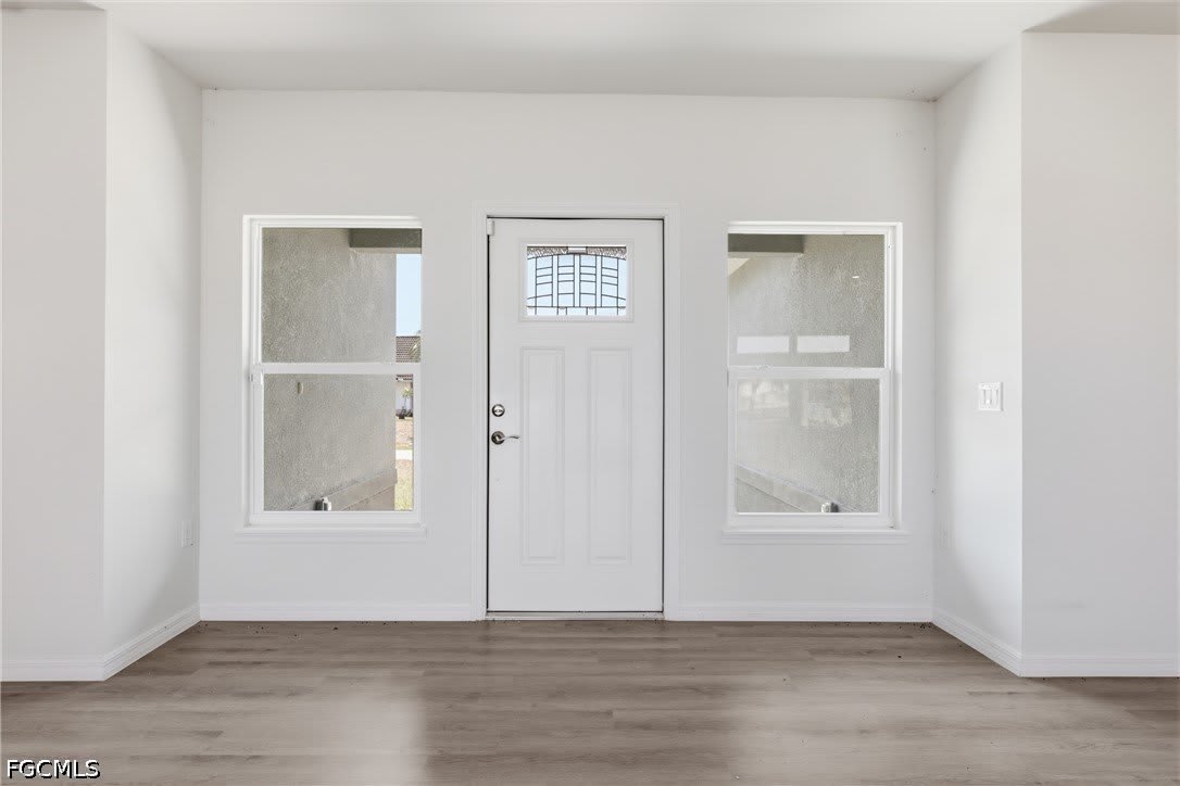 1406 Ford Circle – photo 3