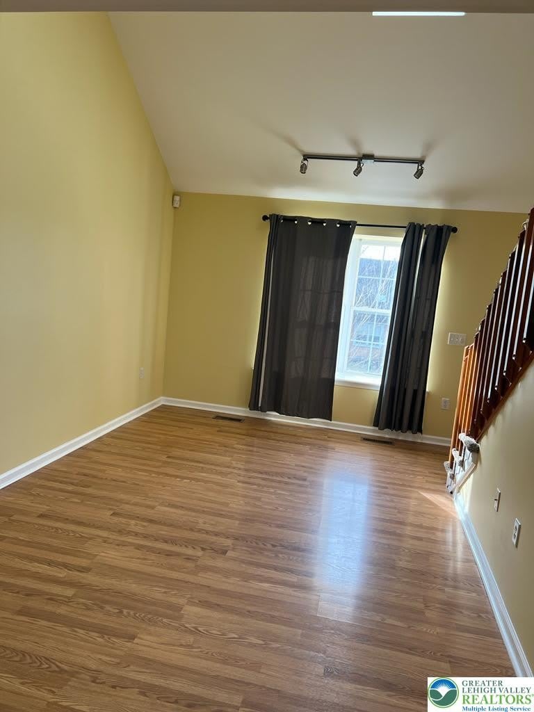 2661 Anthony Court – photo 3