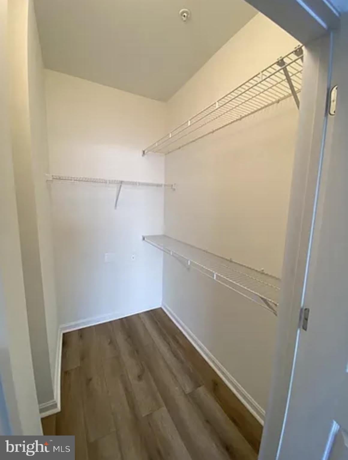 4854 EISENHOWER Avenue – photo 3