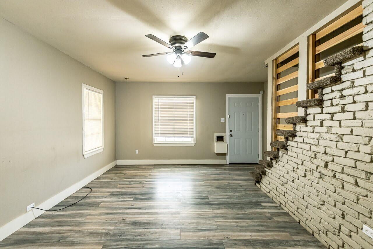 2311 25th Street – photo 3