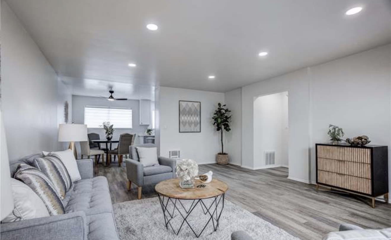 719 N Eucalyptus Ave Apt 5A – photo 1