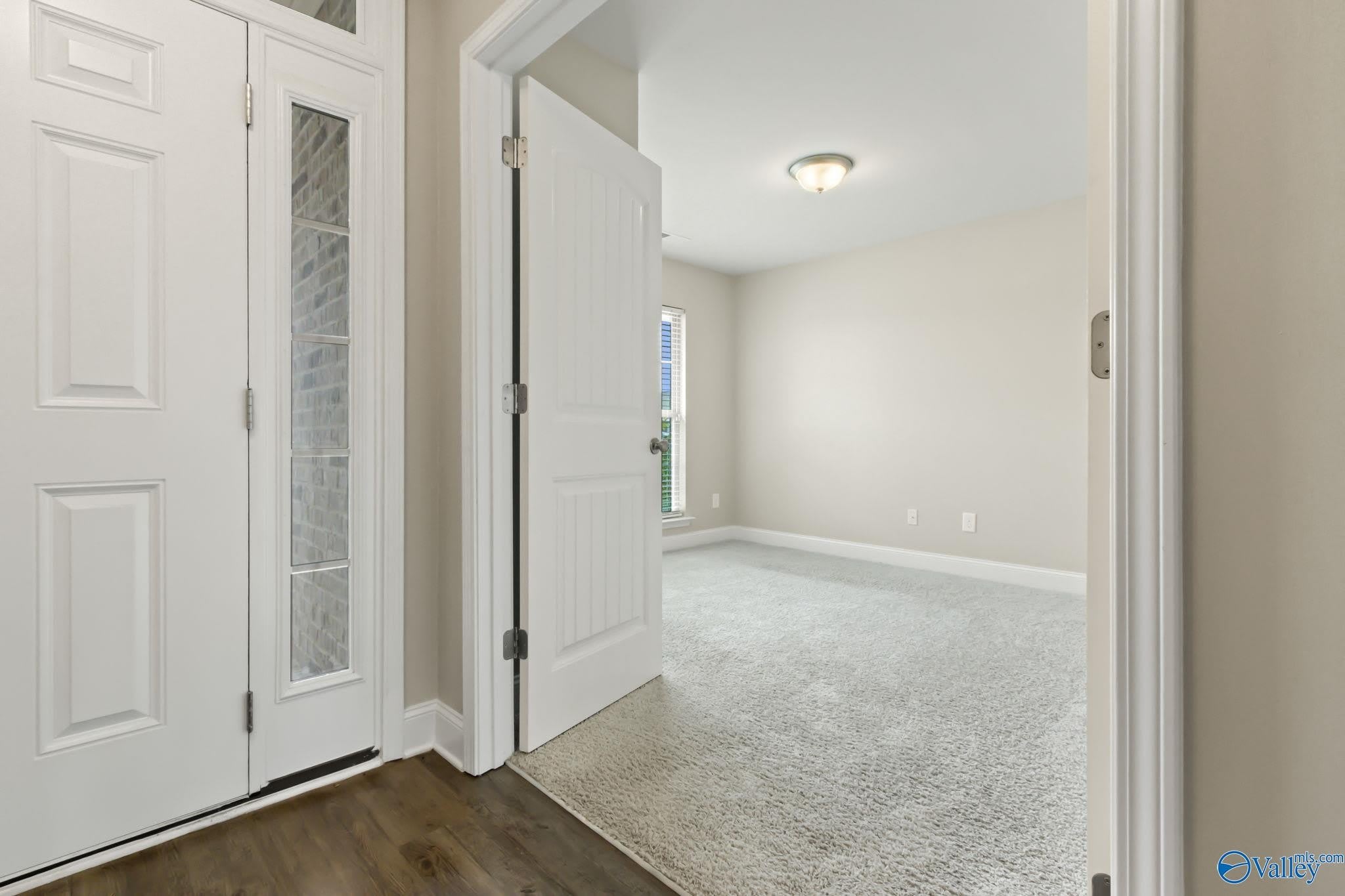 122 Ardsley Drive – photo 3
