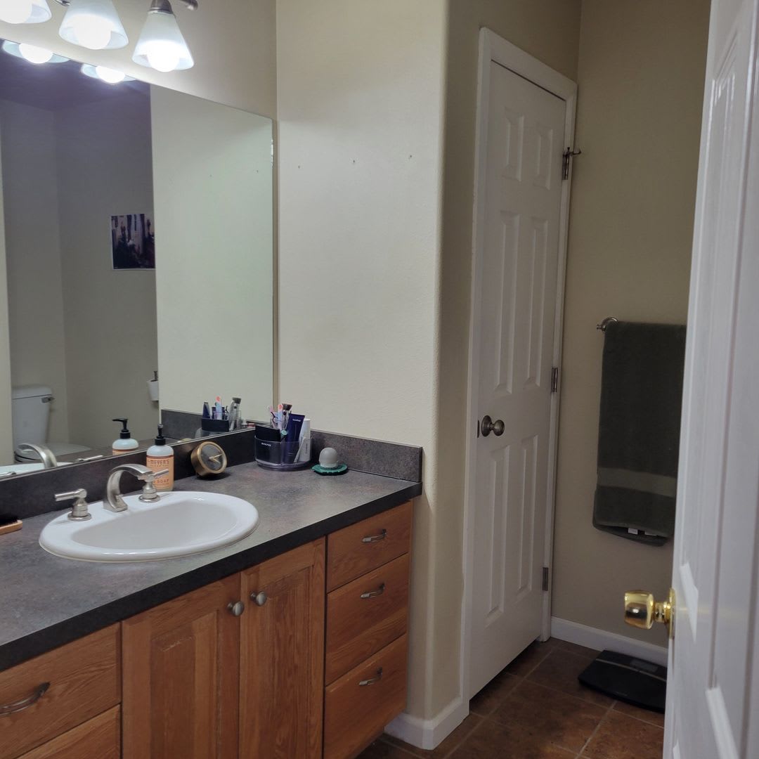 3 Bed 2 1/2 Bath in Bozeman – photo 5