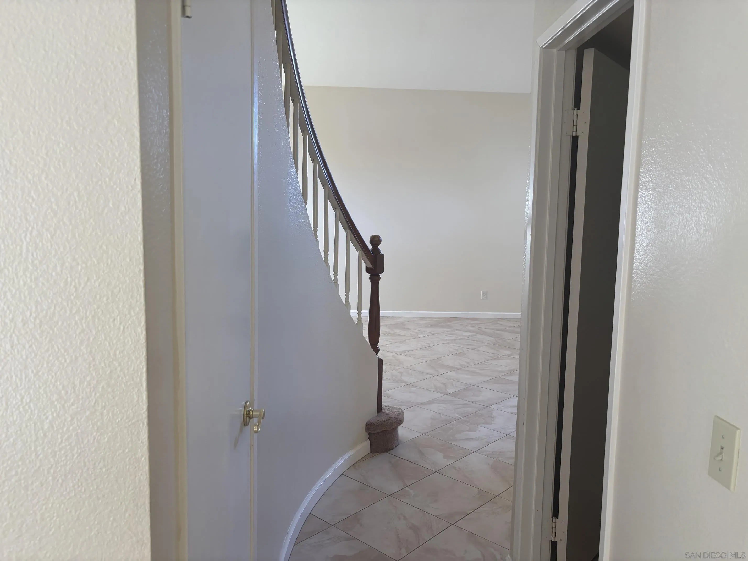 12446 Salmon River Rd – photo 5