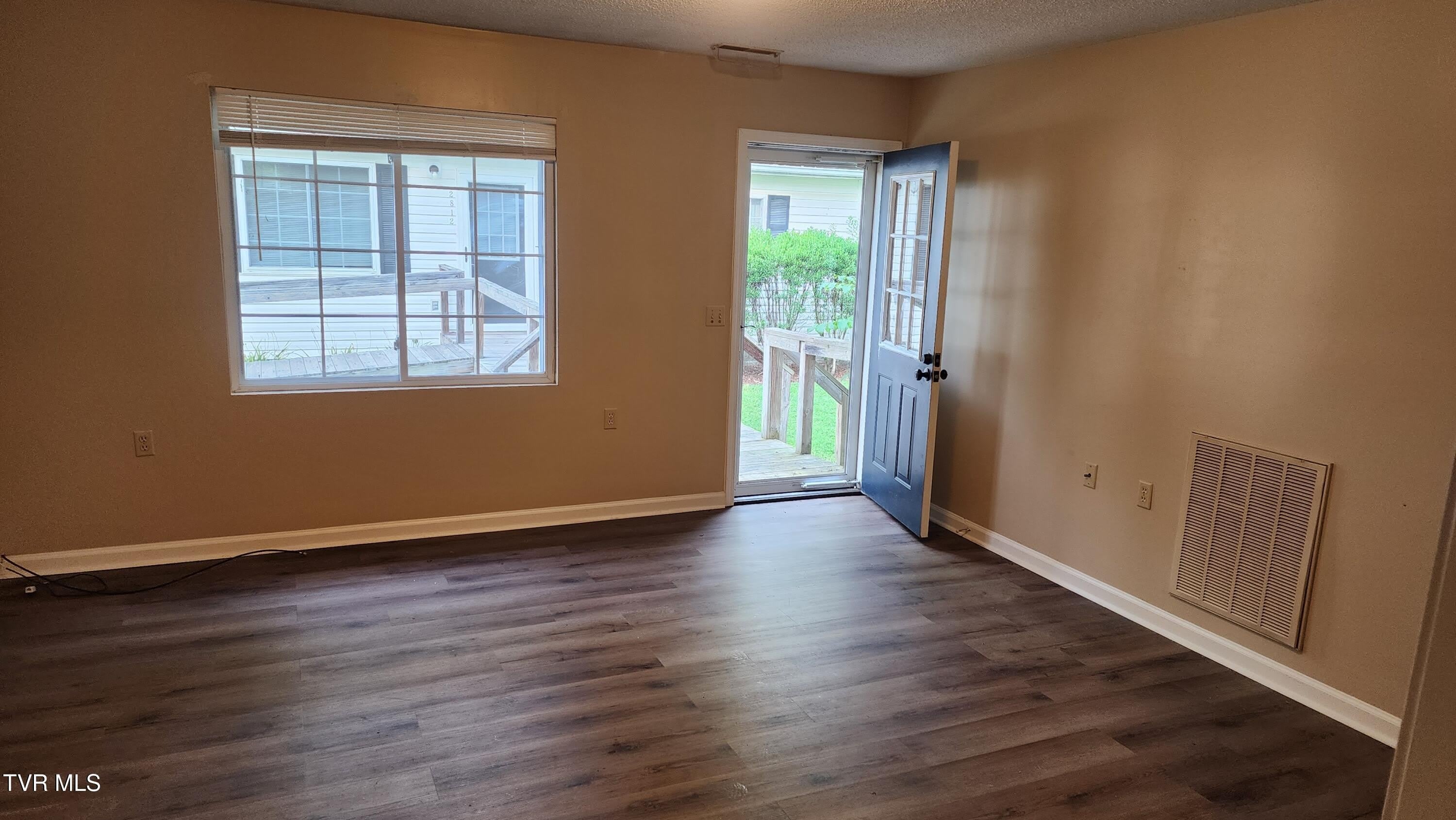 2816 Broad Street – photo 2