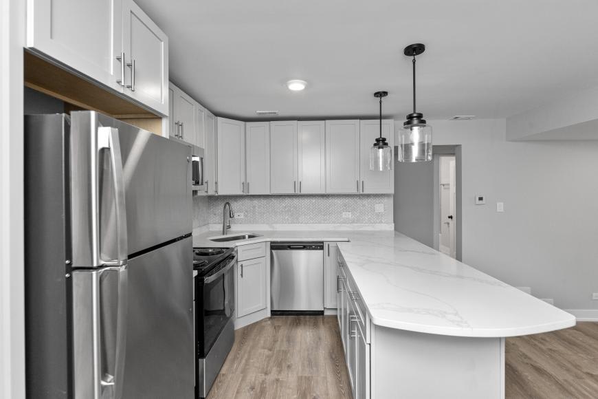 1222 Lasalle – photo 2