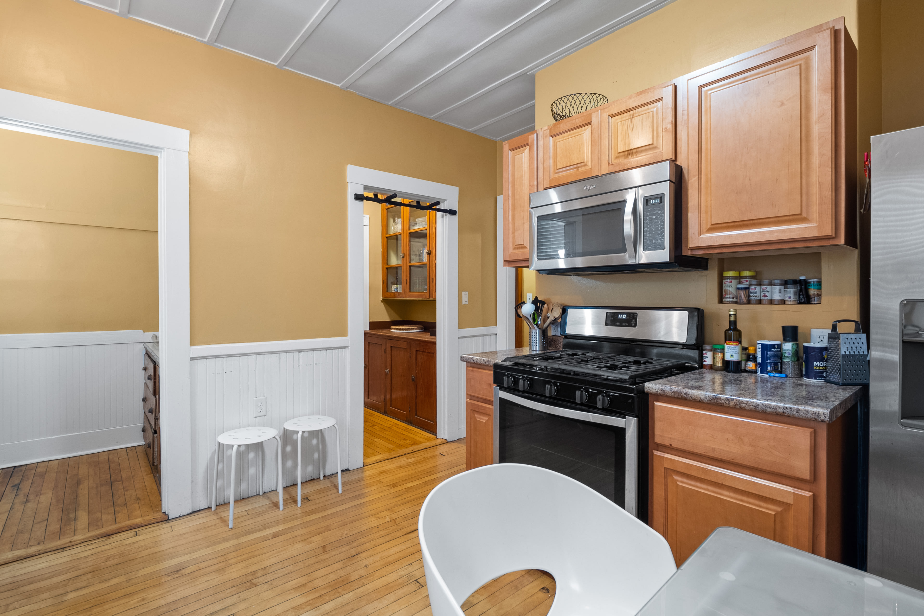 54 Chester Ave – photo 2
