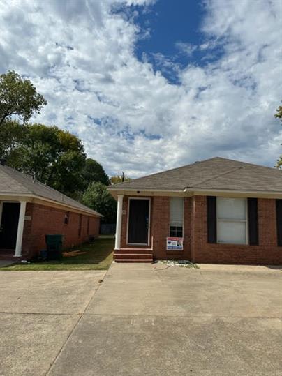 313 Mildred Street – photo 1