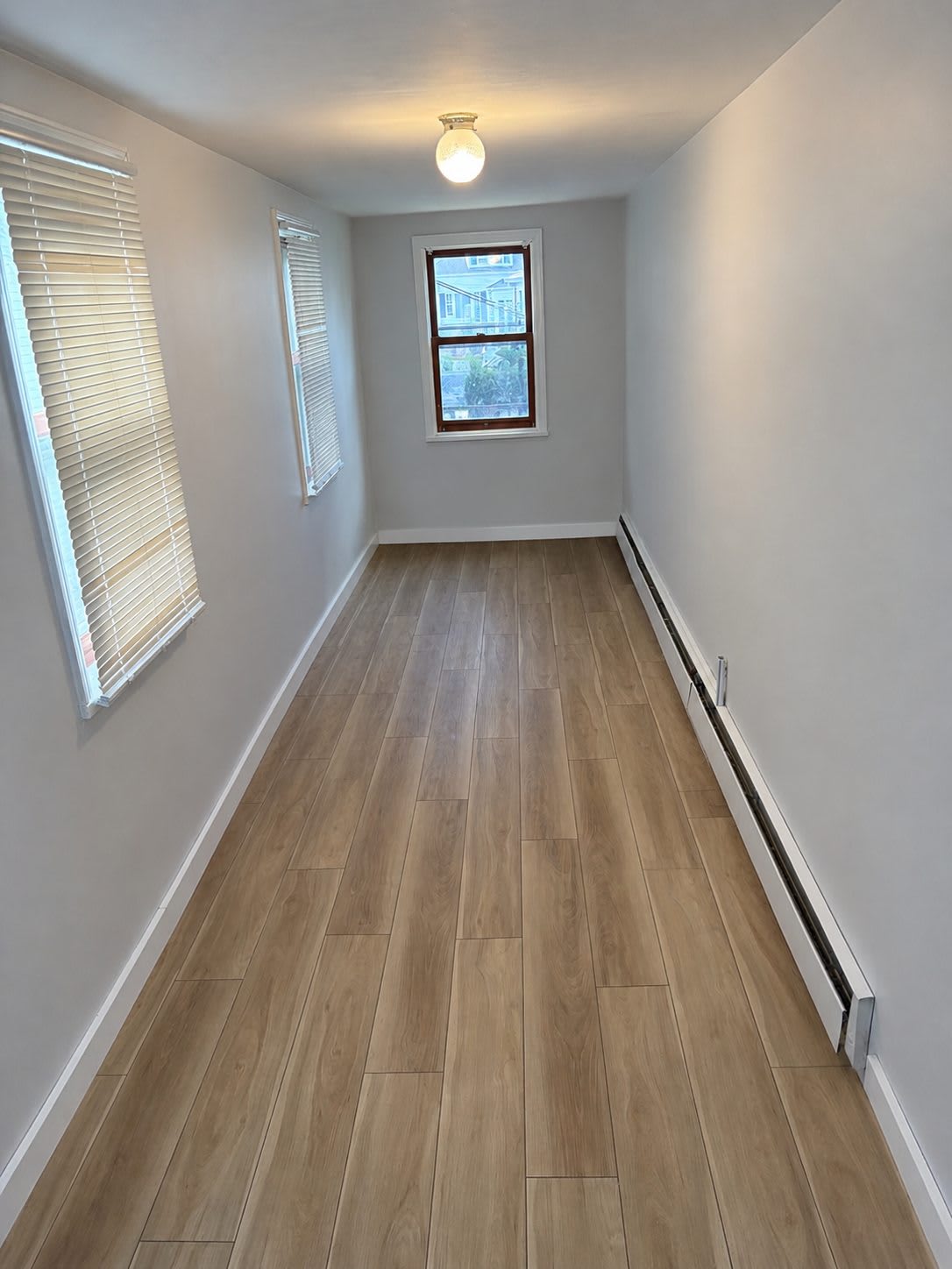61 Bates Ave – photo 4