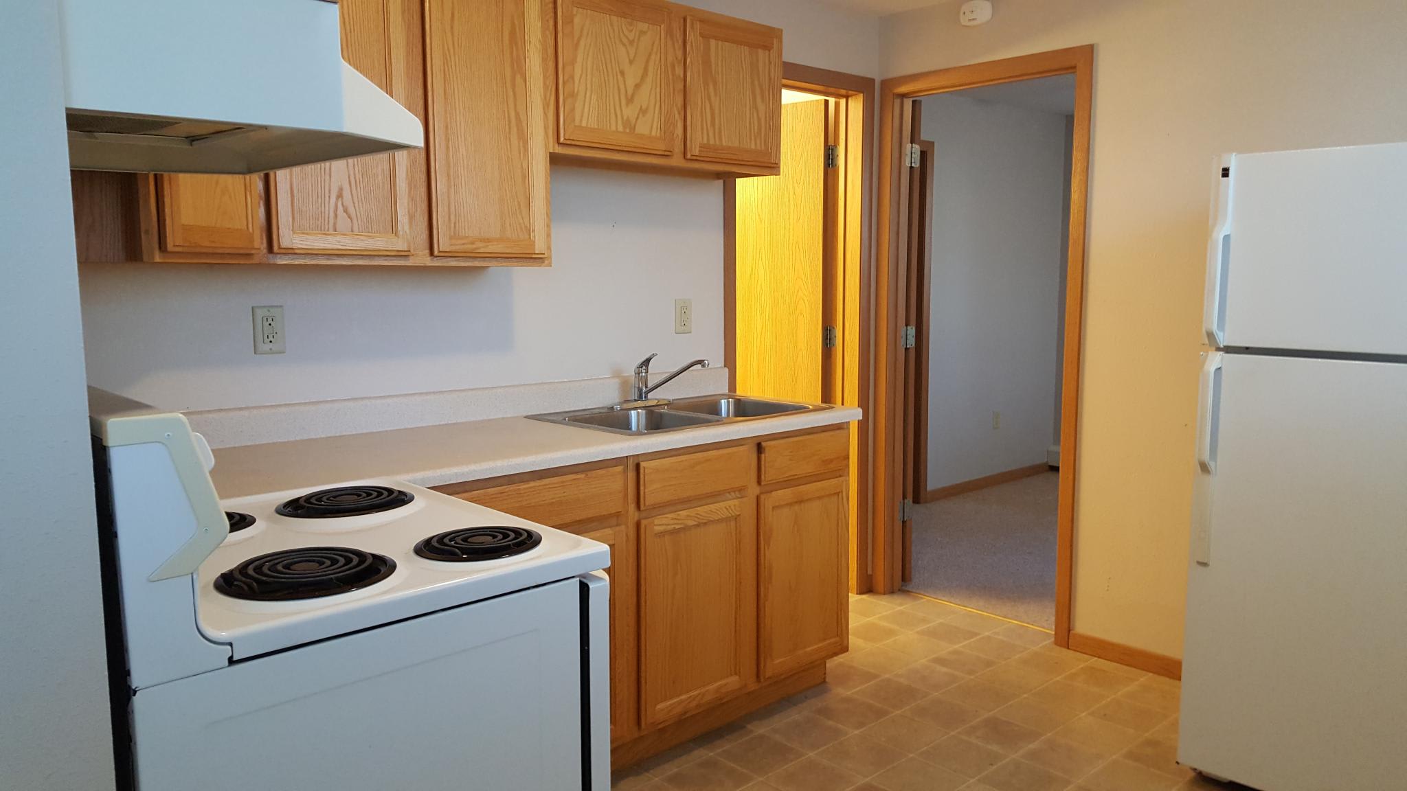 299 Dyer St – photo 2