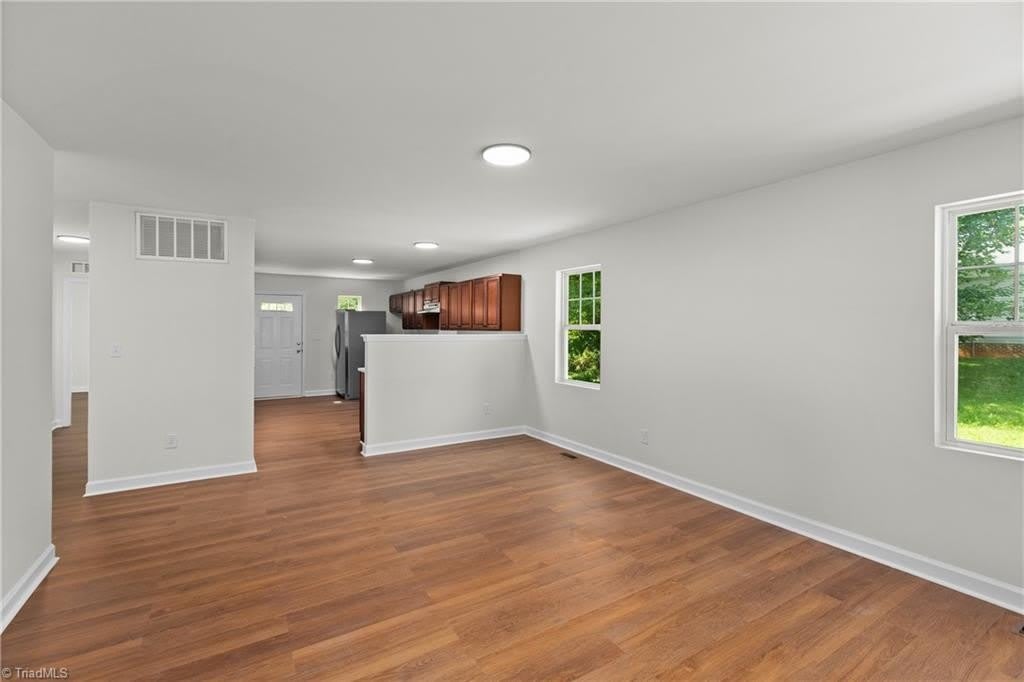 2816 Ansonia Street – photo 3