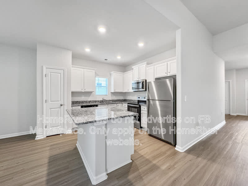 3110 Maple Ridge Dr – photo 5
