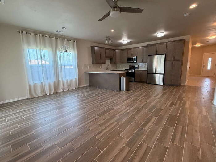 903 Northwest 102nd Street – photo 4