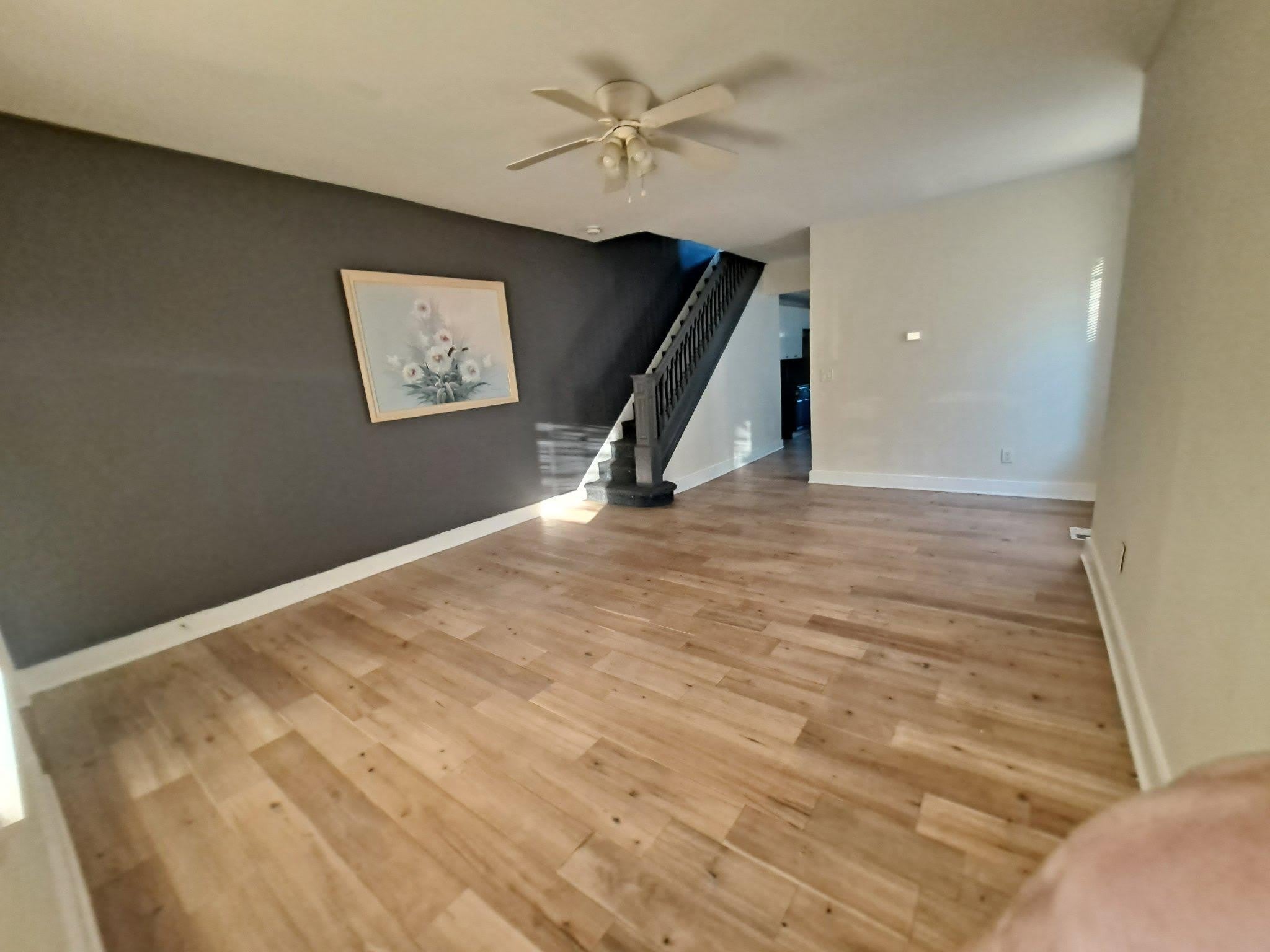 1100 GREEN Street – photo 3
