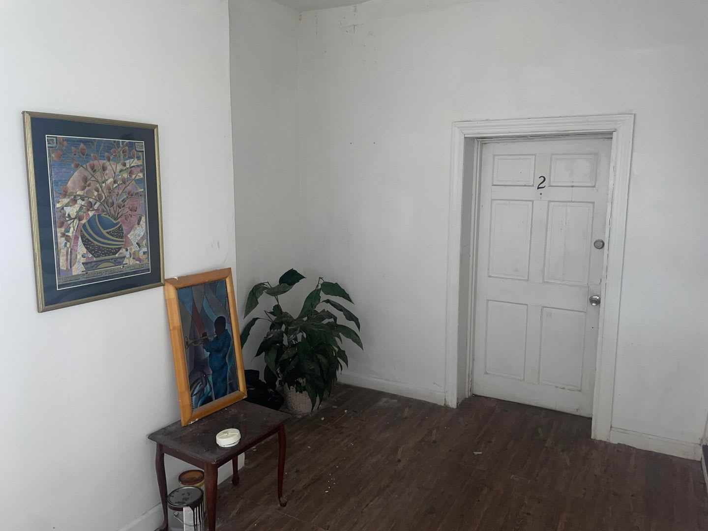 Two Bedroom Apartment Close to Downtown Lynchburg! – photo 2