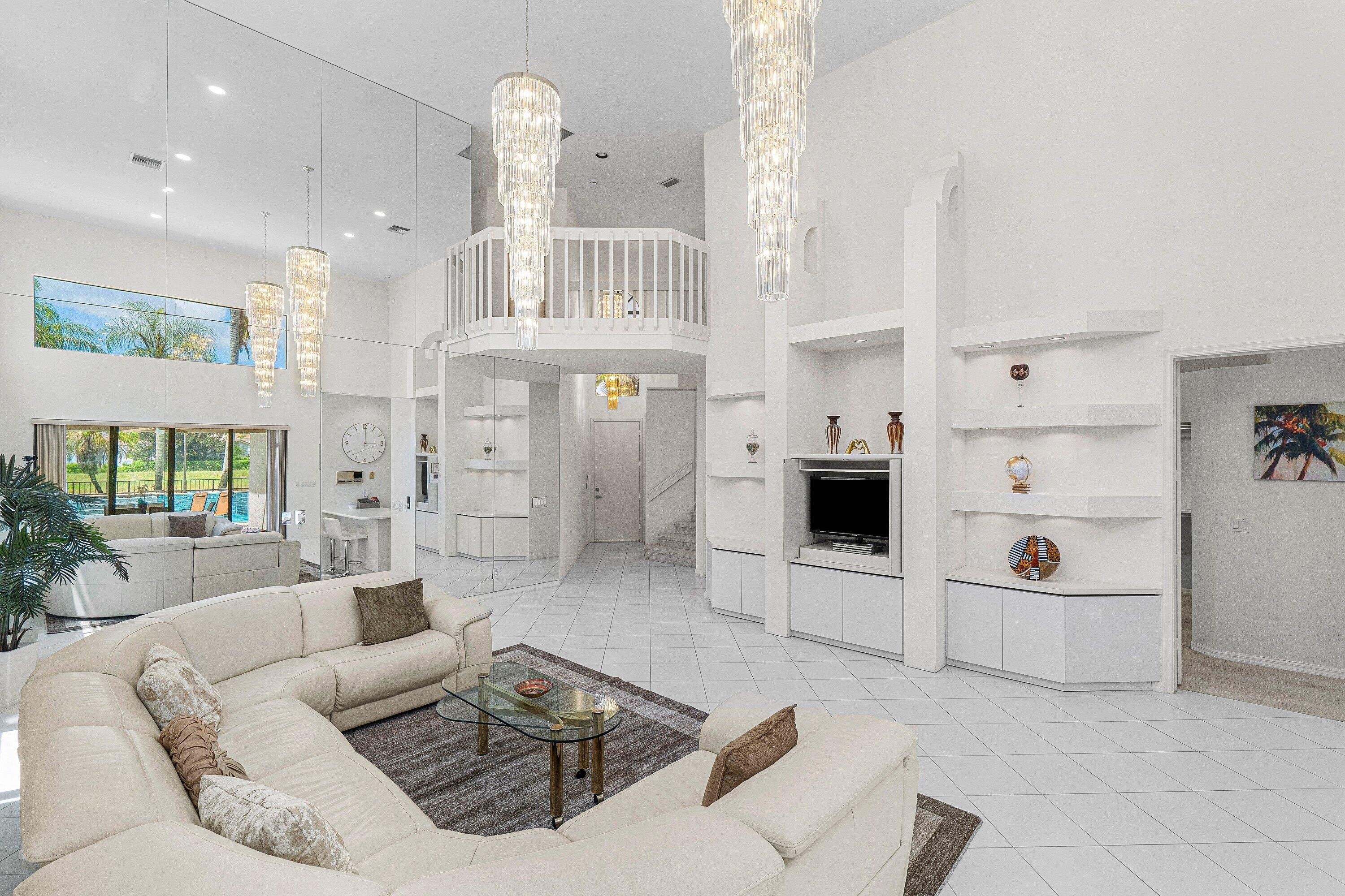 17099 Ryton Lane – photo 4