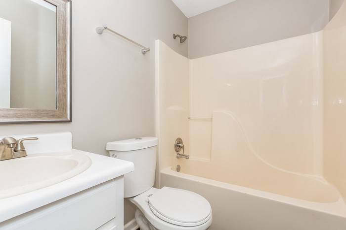 1585 Patterson Lane – photo 5