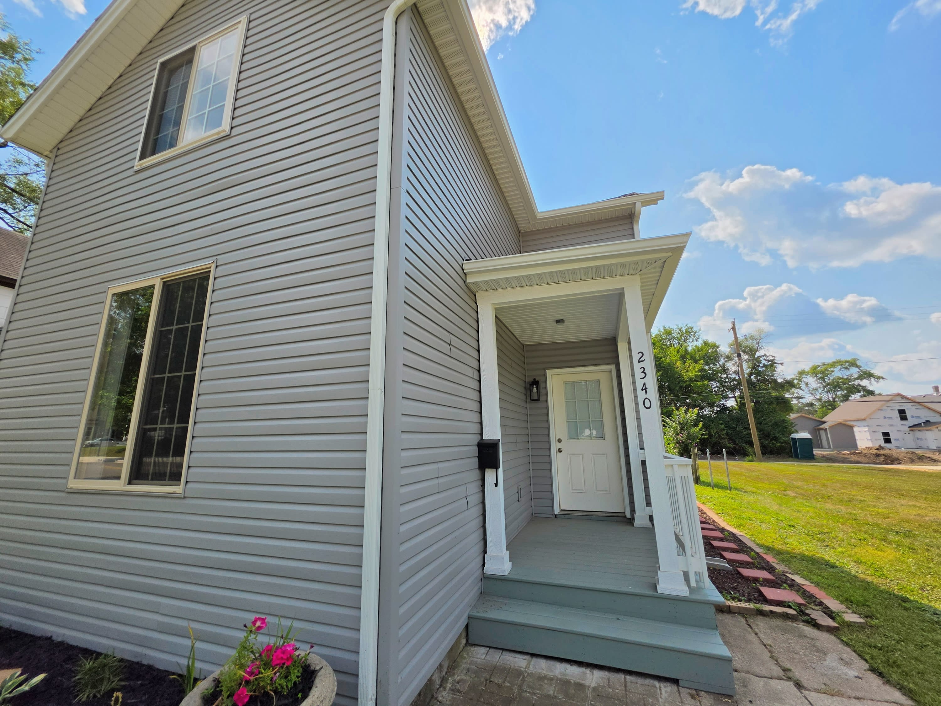 2340 South Anthony Boulevard – photo 2