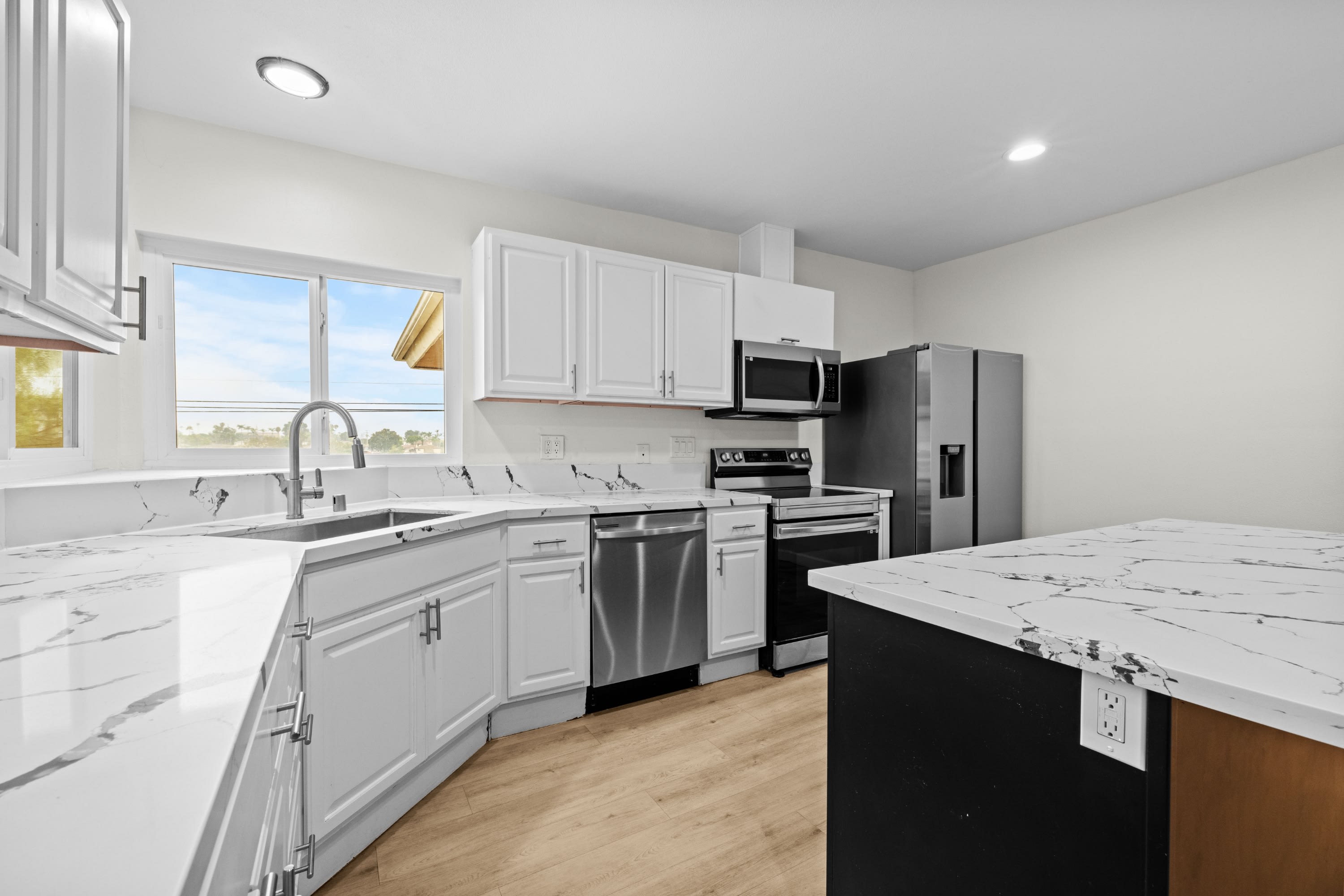 5529 Dorothy Dr. – photo 3