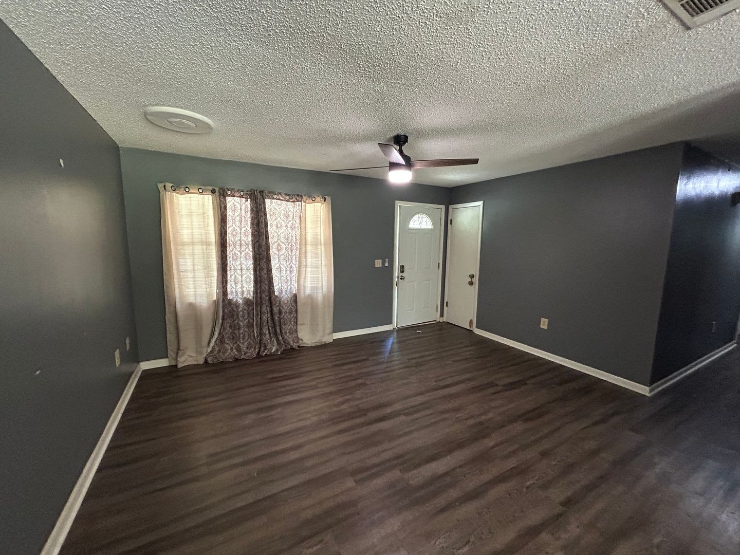 3 Bedroom Home In Williston – photo 4