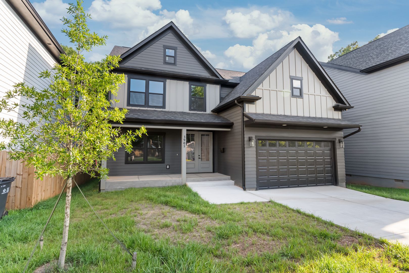 Stunning New Construction Near Uptown – photo 3