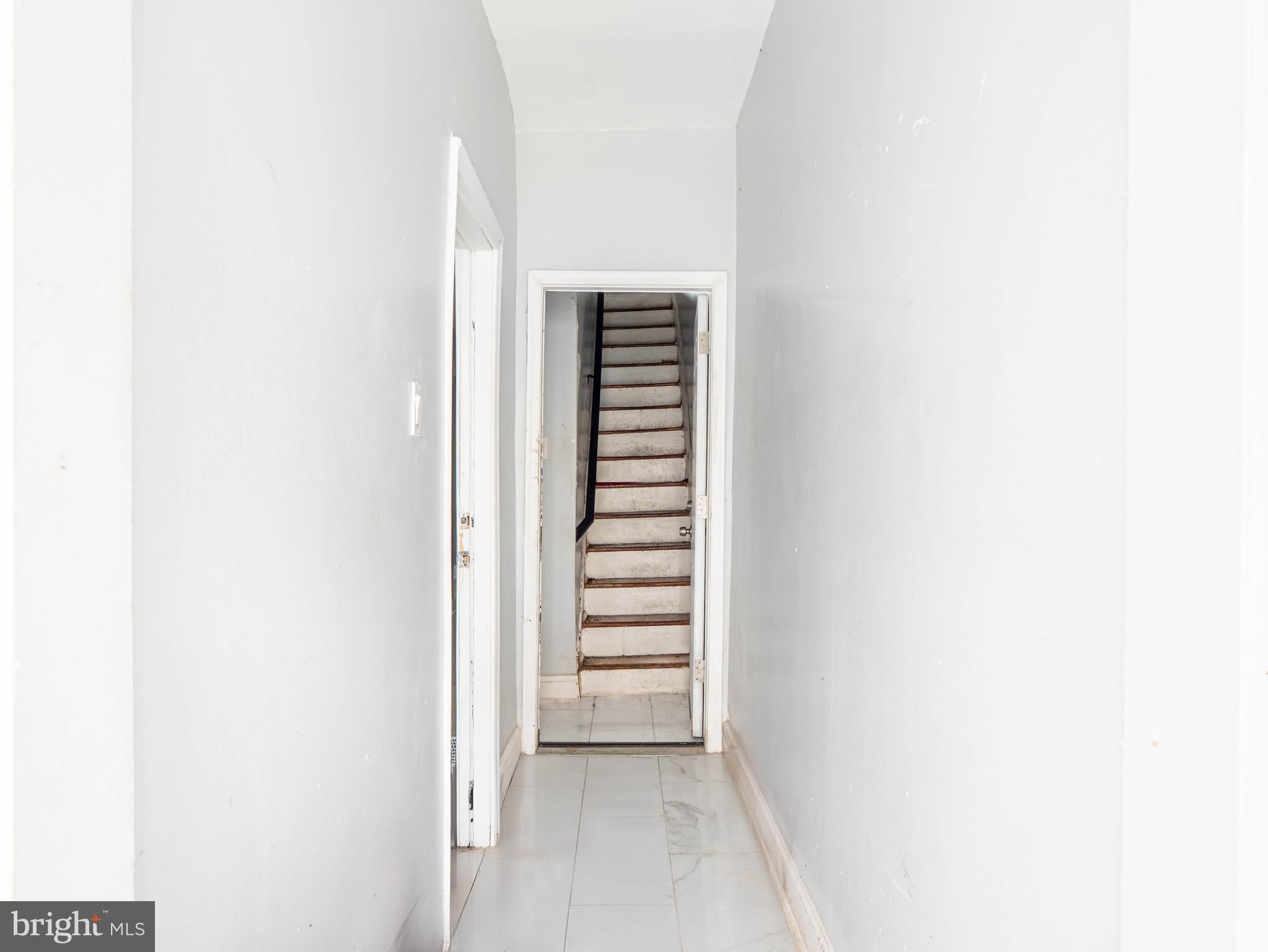 2327 N CARLISLE Street – photo 5