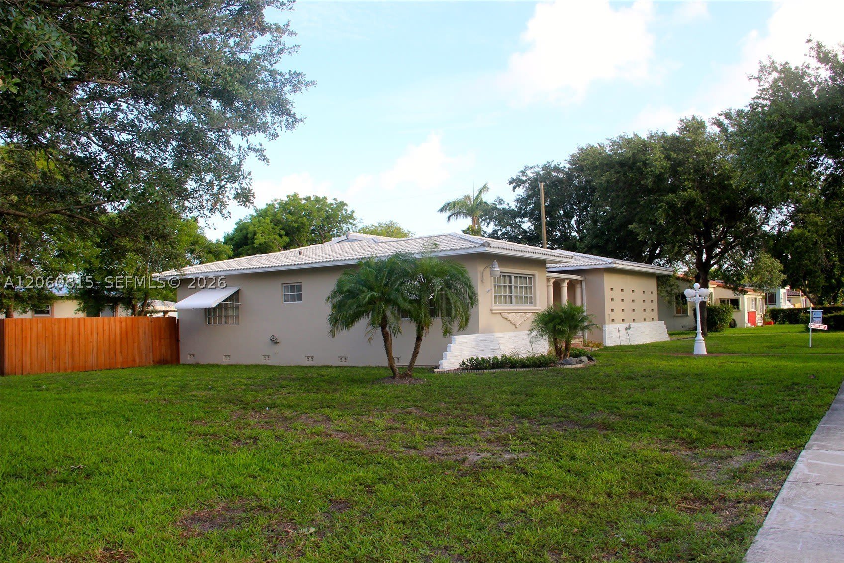 70 Hammond Dr – photo 4