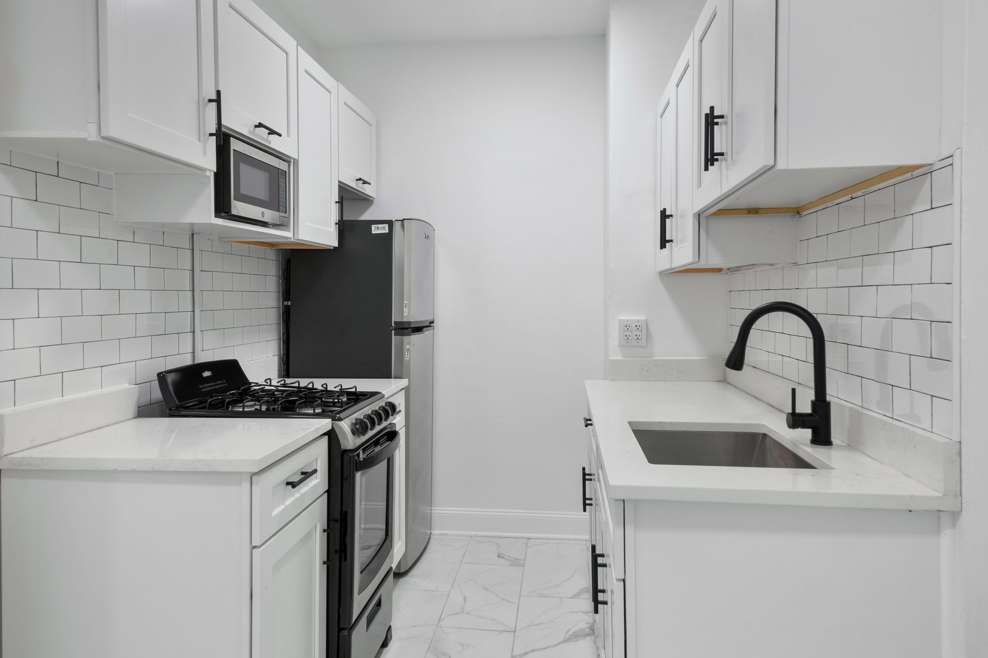 7120 S Wabash – photo 2