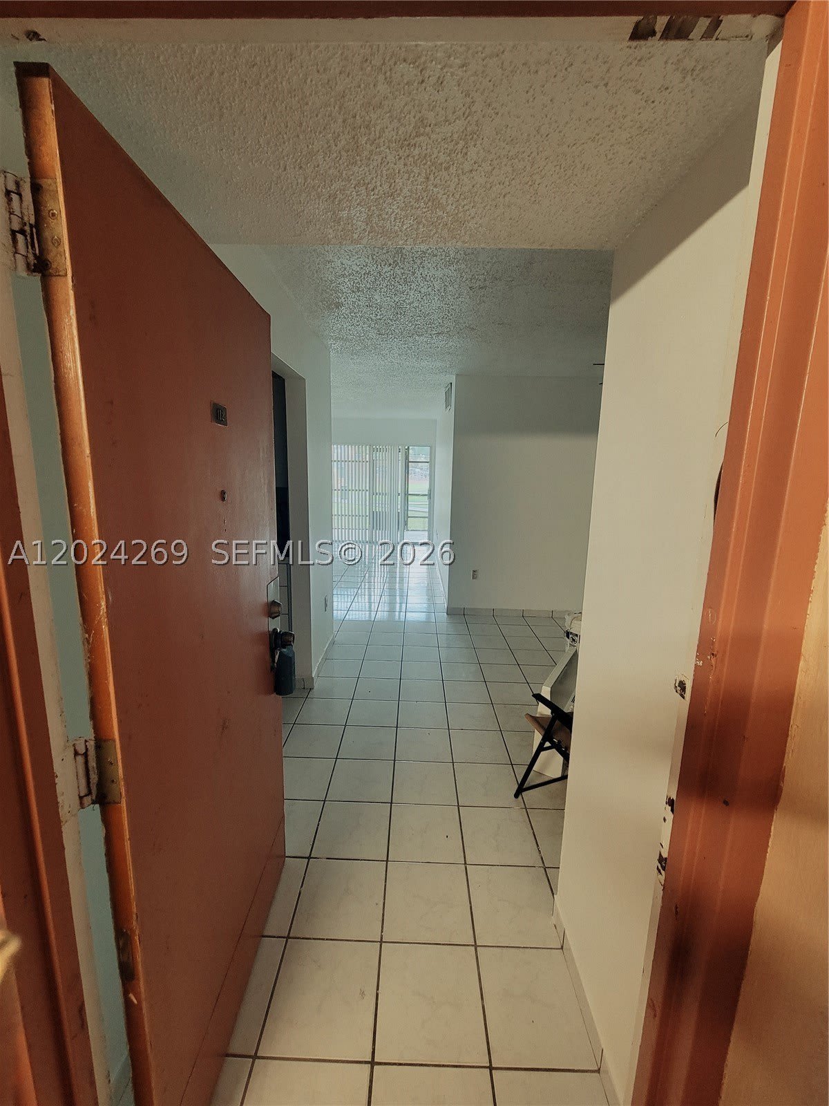 13701 Kendale Lakes Cir – photo 2