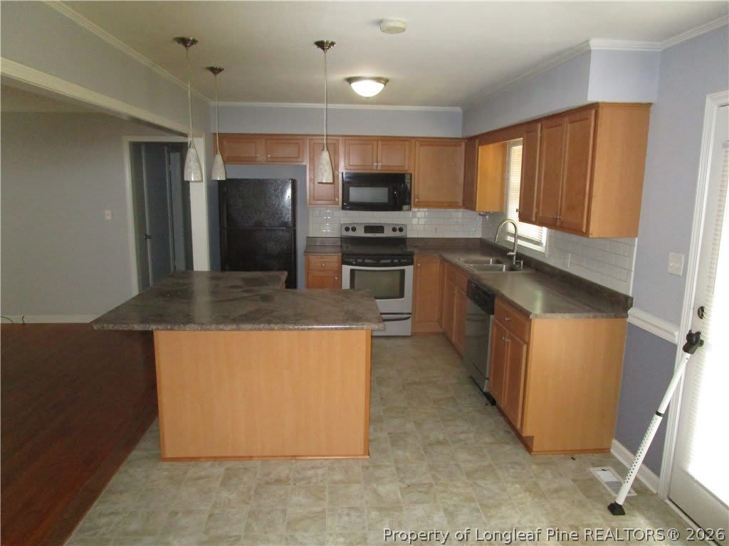 1421 Berkshire Road – photo 2