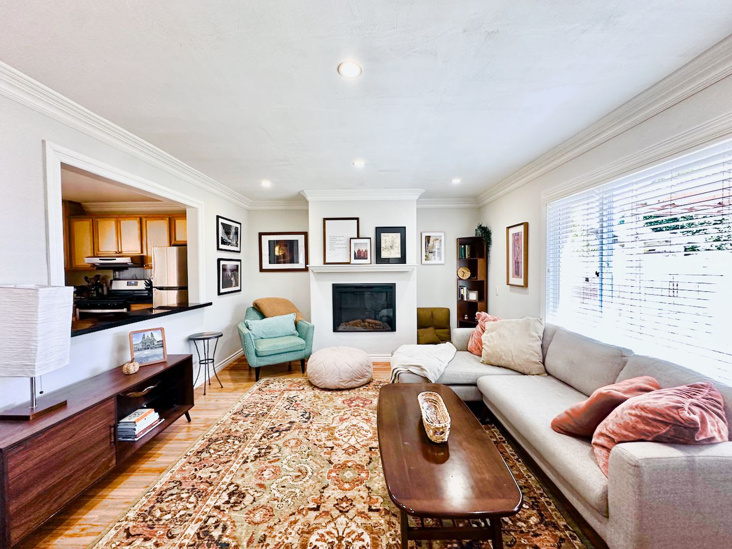 For Rent 4Br 2Ba 1320 Sf Newly Renovated Single Level Home With 2 Car Garage In Desirable Mira Mesa Neighborhood – photo 1