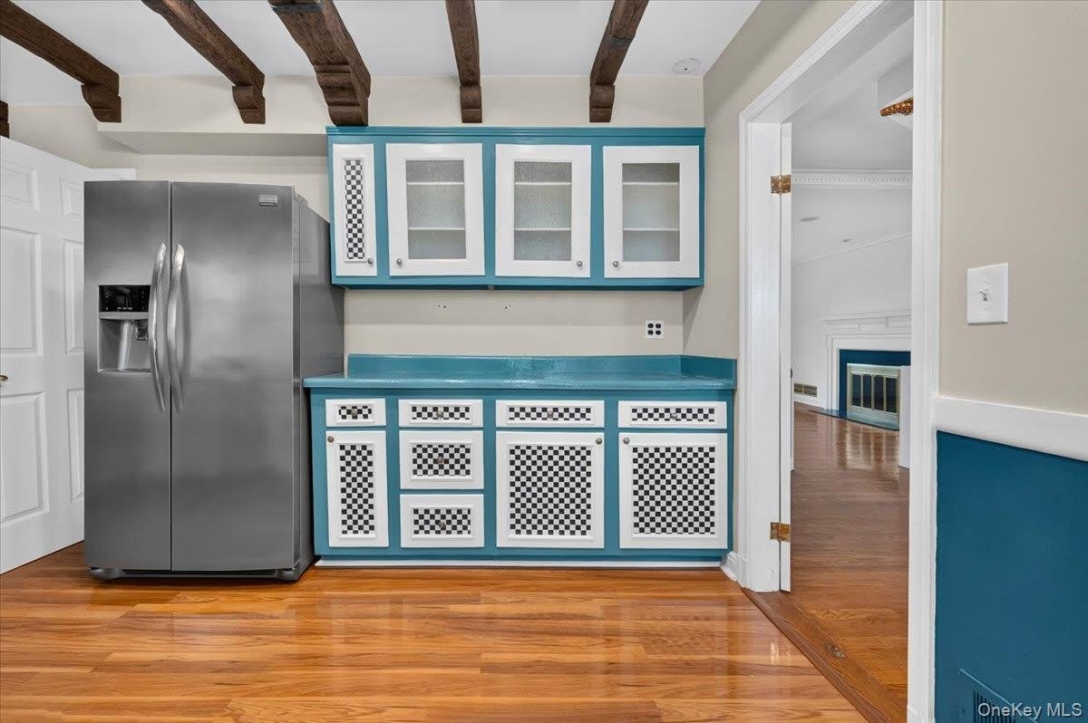 1155 Webster Avenue – photo 5