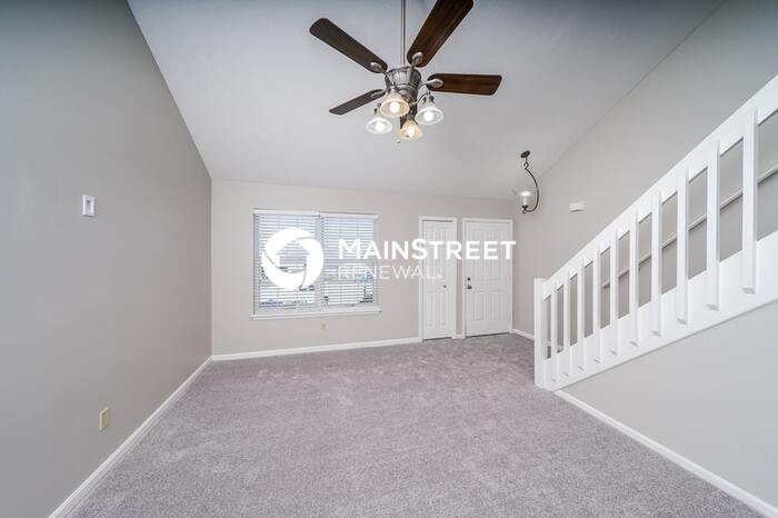 10502 Whitepine View Place – photo 4