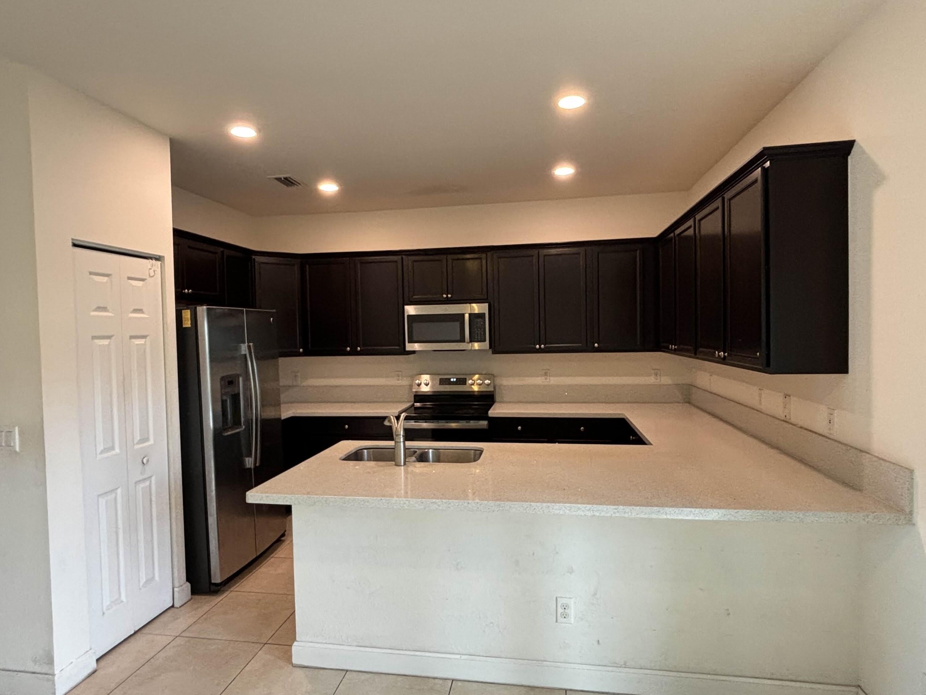 4323 Braxton Avenue – photo 3